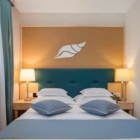 Aparthotel Flora Tučepi Eksteriør bilde