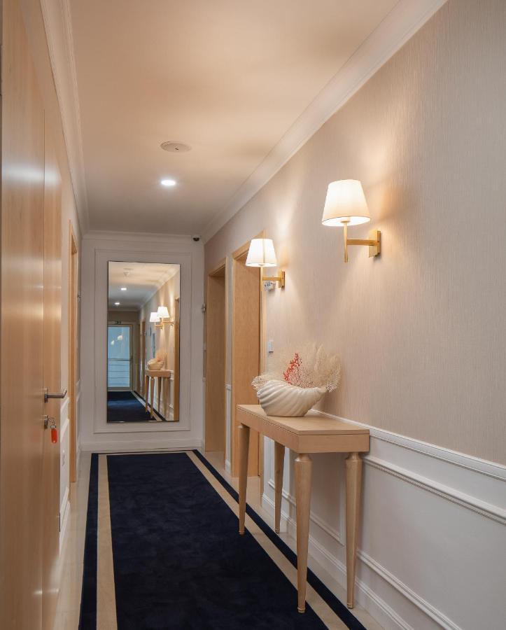 Aparthotel Flora Tučepi Eksteriør bilde